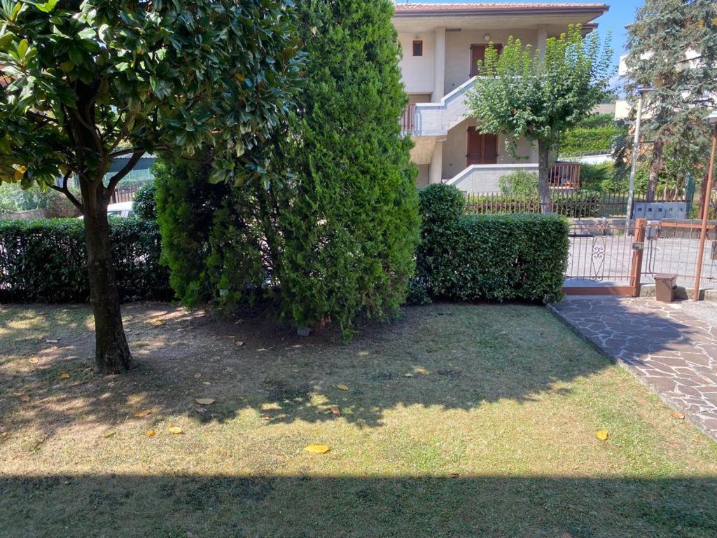 Vesna Apartment Desenzano del Garda Exterior foto